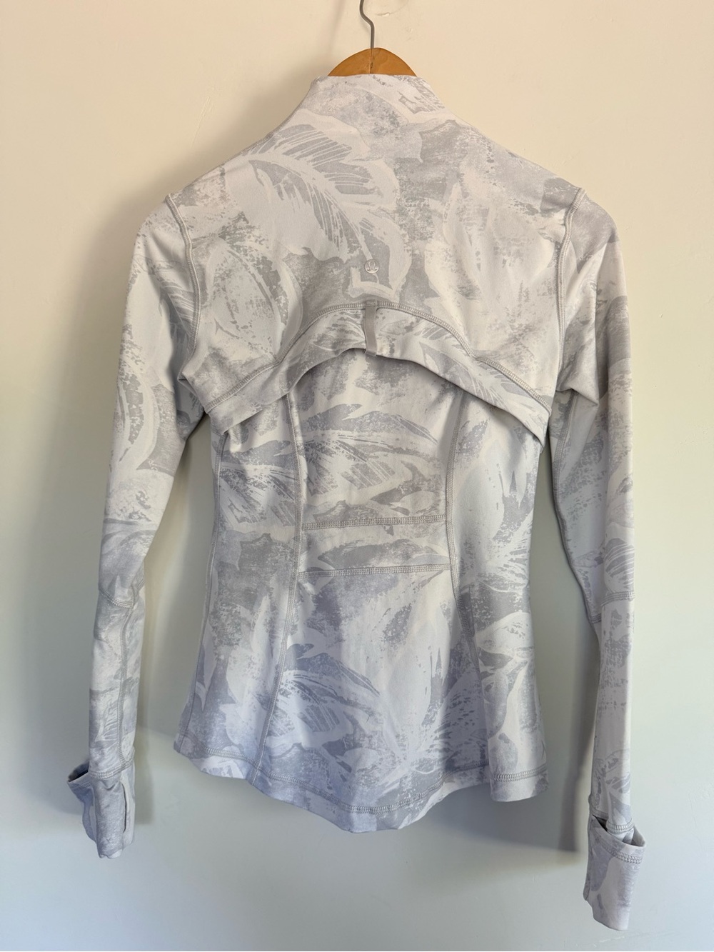 Lululemon Define Jacket Size 4 White Gray Abstract Print Full Zip Yoga Running - Picture 3 of 4